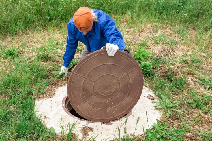 The Top Signs Your Septic System Needs Service (Before It Becomes an Emergency) 